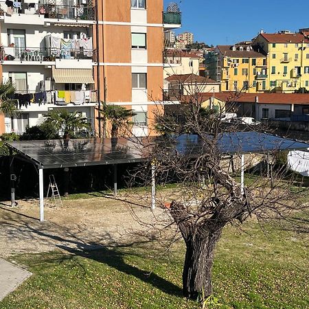 Il Gattino Di Porto - Apt 5 - Bilocale Terrazzo Piscina 因佩里亚 外观 照片